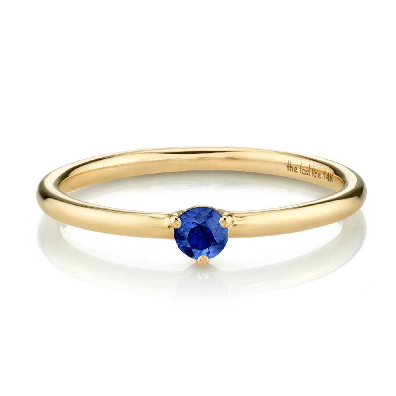 Solitaire Ring - Blue Sapphire / 14k Yellow Gold