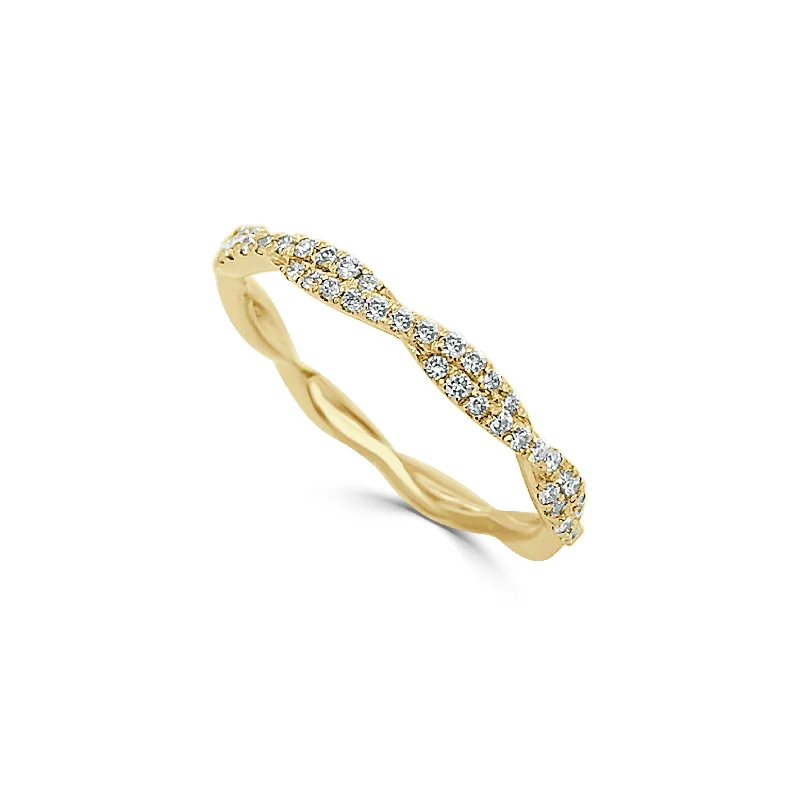 14k Gold & Diamond Twist Ring