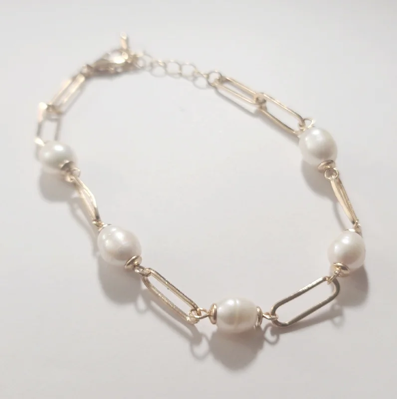 Elegant Diamond Bracelet-Pearl Paperlink Bracelet