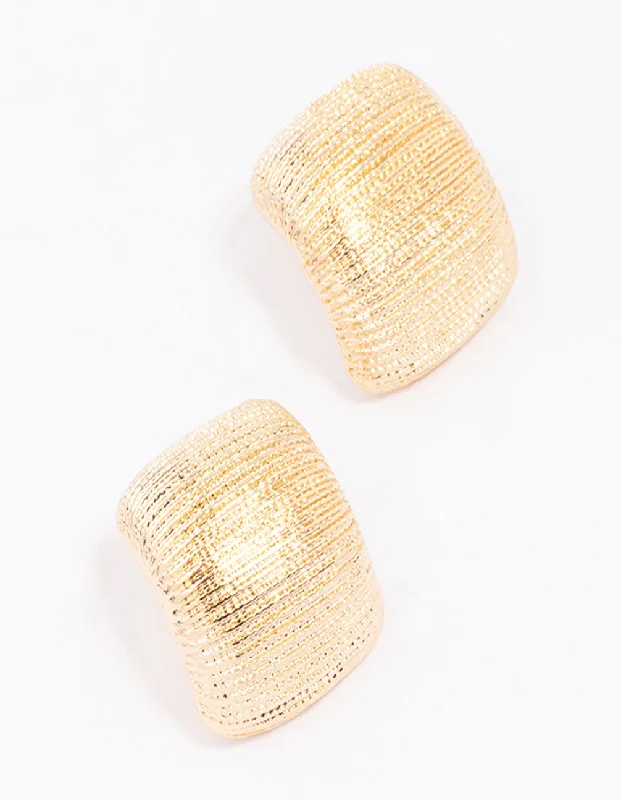 Custom Pearl Earrings-Gold Curved Textured Stud Earrings