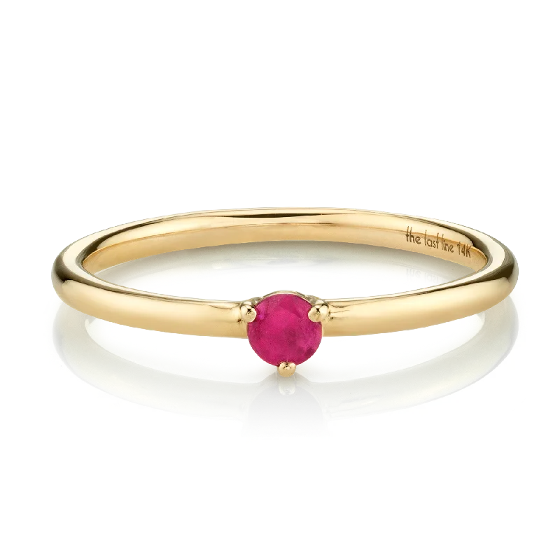 Solitaire Ring - Ruby / 14k Yellow Gold