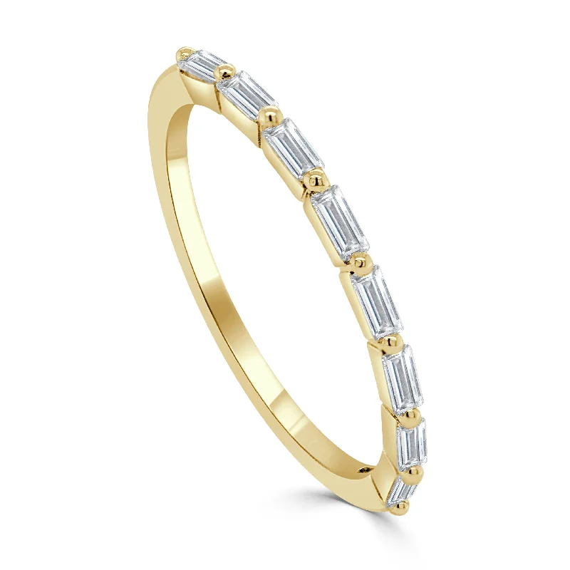 14k Gold & Baguette Diamond Ring