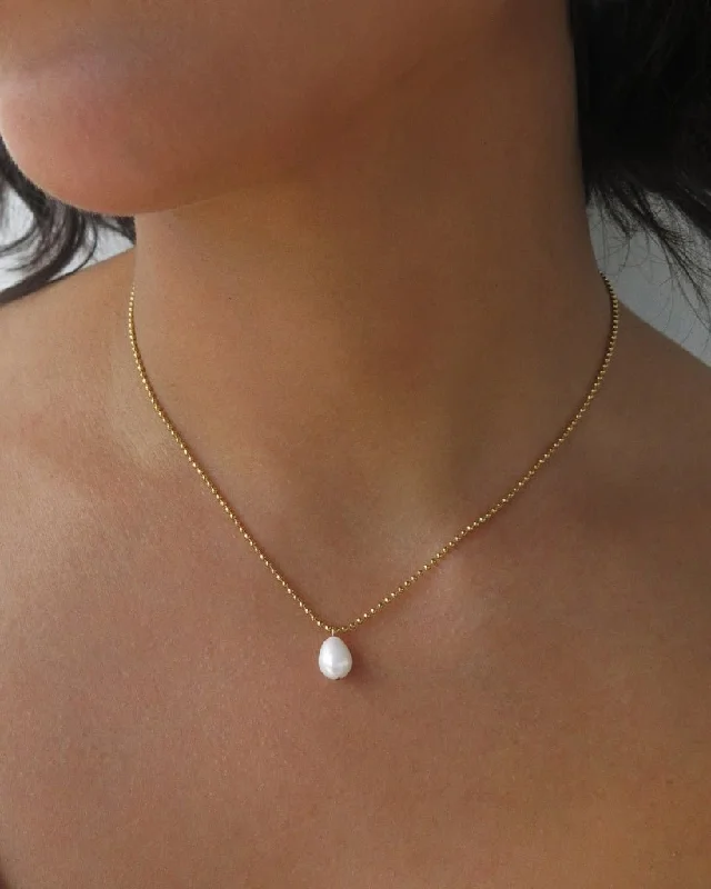 Cute Crystal Necklace-Teardrop Freshwater Pearl Bead Chain Necklace  - 14k Yellow Gold Fill