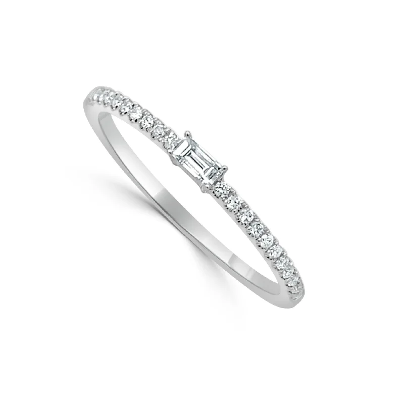 14k Gold & Diamond Baguette Ring