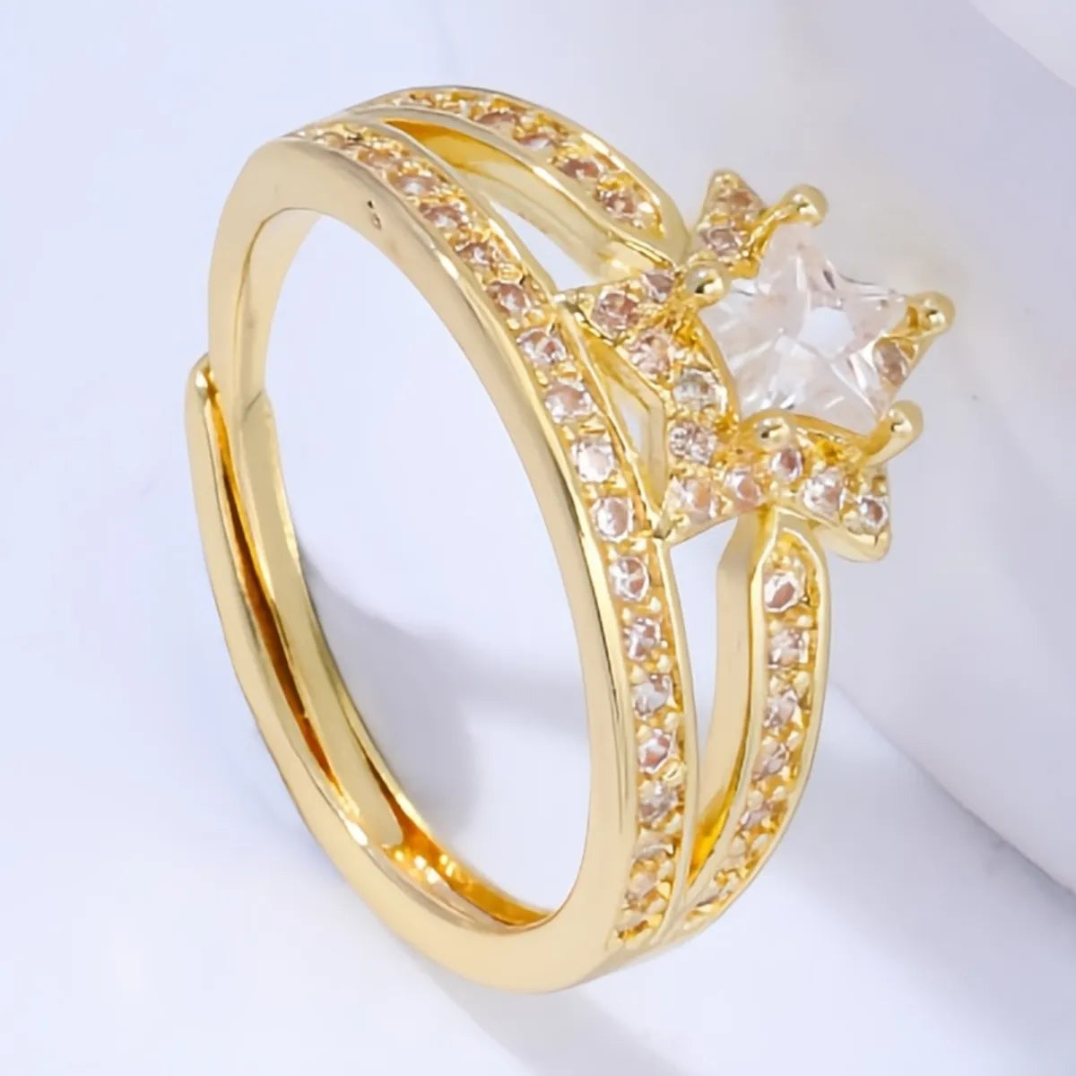 Star Crown Gold